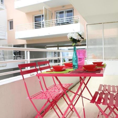 Appartement 2 Pieces Avec Balcon, Parking Et Piscine, La Rochelle - Fr-1-246-11 エクステリア 写真