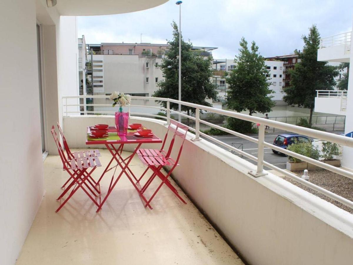 Appartement 2 Pieces Avec Balcon, Parking Et Piscine, La Rochelle - Fr-1-246-11 エクステリア 写真